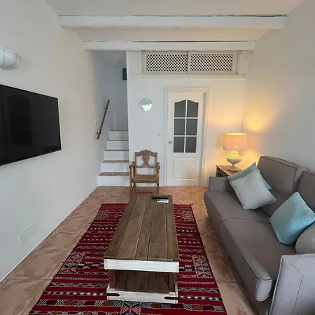 Old Town Charming Retreat With Sunny Terrace Marbellac